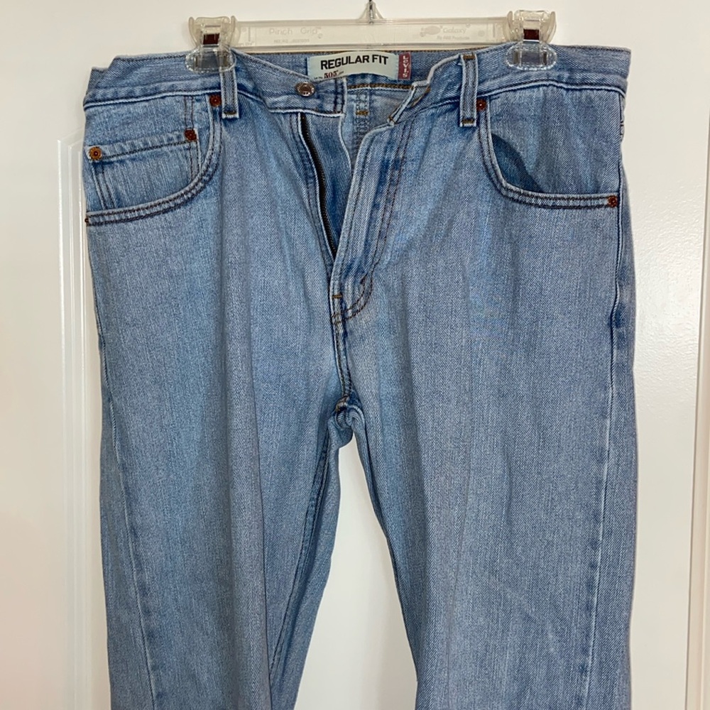 REDUCED!! Men’s Levi’s Jeans